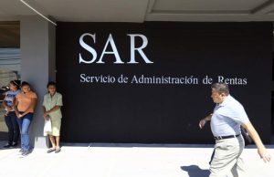 Temen “cacería” de la SAR hacia profesionales independientes