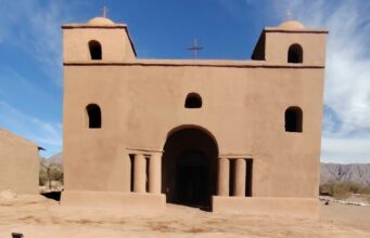 Entre el barro y el tiempo; el latido ancestral de la Ruta del Adobe