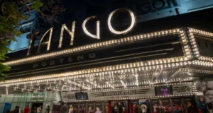 Tango Porteño: Antiguo cine de Buenos Aires que volvió a encender su escenario